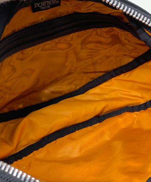 PORTER（ポーター）PORTER (ポーター) ショルダーバッグ ブラック×オレンジ サイズ:実寸サイズにてご確認ください。の古着・服飾アイテム