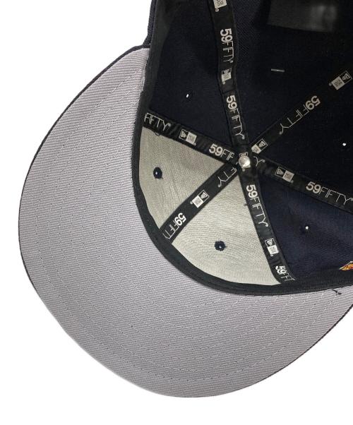 SUPREME（シュプリーム）Supreme (シュプリーム) New Era (ニューエラ) キャップ ネイビー サイズ:60.6㎝ 未使用品の古着・服飾アイテム
