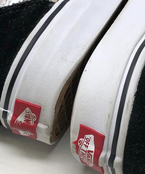 VANS（ヴァンズ）VANS (バンズ) PEANUTS (ピーナッツ) ローカットスニーカー ブラック×ベージュ サイズ:27.5cmの古着・服飾アイテム