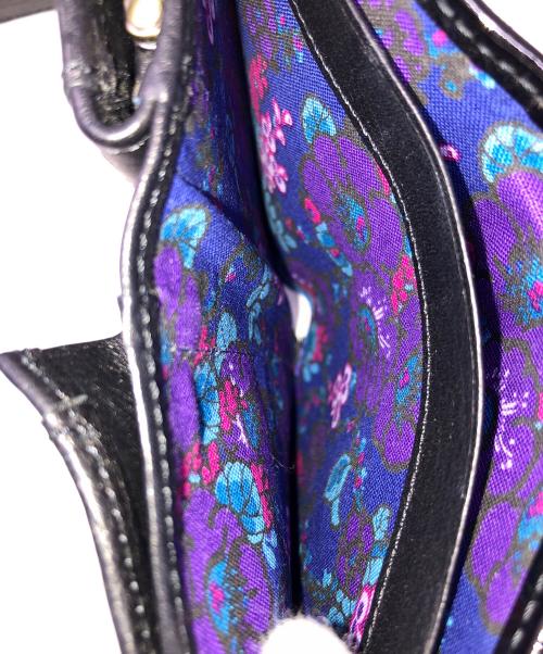 ANNA SUI（アナスイ）ANNA SUI (アナスイ) 2つ折り財布 セルパン ブラック サイズ:実寸サイズにてご確認ください。の古着・服飾アイテム
