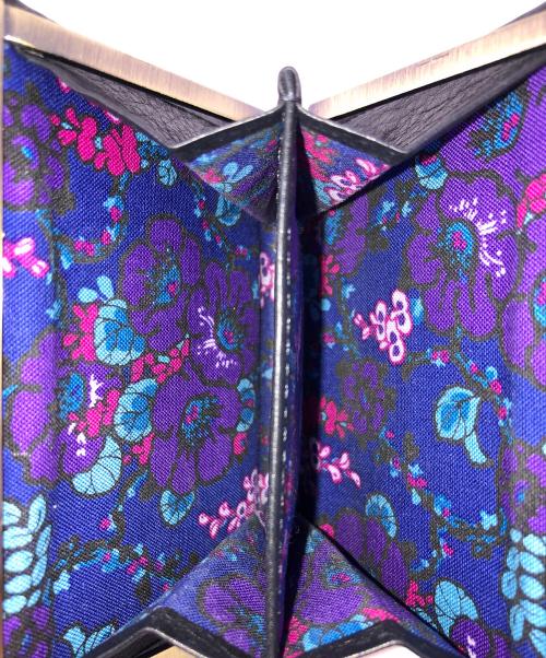 ANNA SUI（アナスイ）ANNA SUI (アナスイ) 2つ折り財布 セルパン ブラック サイズ:実寸サイズにてご確認ください。の古着・服飾アイテム