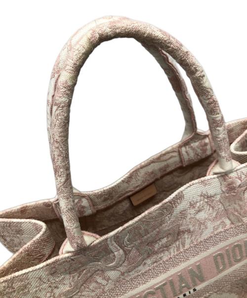 Christian Dior（クリスチャン ディオール）Christian Dior (クリスチャン ディオール) トートバッグ Book Tote（ブック トート） バッグ ミディアム ピンク サイズ:実寸サイズにてご確認ください。の古着・服飾アイテム
