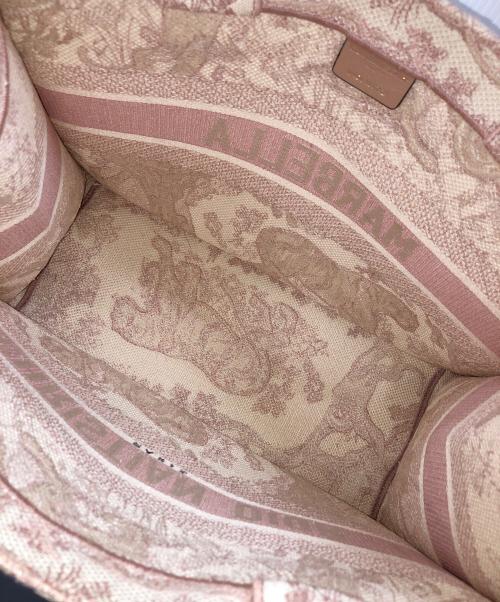 Christian Dior（クリスチャン ディオール）Christian Dior (クリスチャン ディオール) トートバッグ Book Tote（ブック トート） バッグ ミディアム ピンク サイズ:実寸サイズにてご確認ください。の古着・服飾アイテム