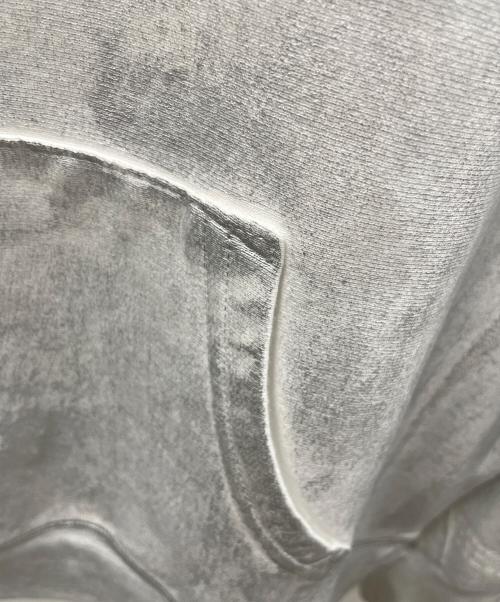 SUPREME（シュプリーム）SUPREME MARTIN MARGIELA パーカー 24SS Foil Box Logo Hooded Sweatshirt（24SS フォイル ボックス ロゴ フーデッド スウェットシャツ） ホワイト サイズ:Sの古着・服飾アイテム