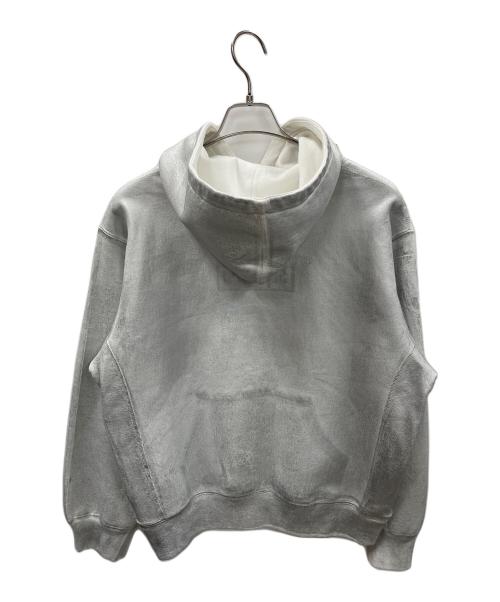 SUPREME（シュプリーム）SUPREME MARTIN MARGIELA パーカー 24SS Foil Box Logo Hooded Sweatshirt（24SS フォイル ボックス ロゴ フーデッド スウェットシャツ） ホワイト サイズ:Sの古着・服飾アイテム