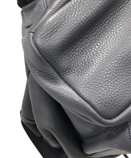 COACH（コーチ）COACH (コーチ) レザーリュック ネイビー サイズ:実寸サイズにてご確認ください。の古着・服飾アイテム