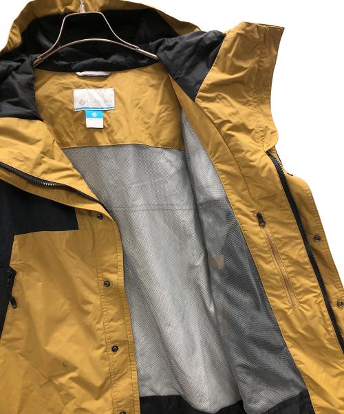 Columbia（コロンビア）Columbia (コロンビア) ムラサキスポーツ (ムラサキスポーツ) マウンテンジャケット HUNT ISLE JACKET（ハント アイル ジャケット） ベージュ×ブラック サイズ:XLの古着・服飾アイテム
