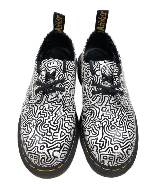 Dr.Martens（ドクターマーチン）Dr.Martens (ドクターマーチン) Keith Haring (キースヘリング) レザーシューズ ホワイト×ブラック サイズ:UK4の古着・服飾アイテム
