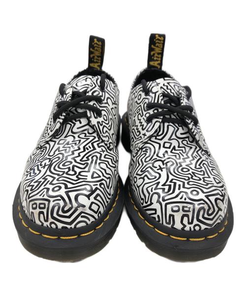 Dr.Martens（ドクターマーチン）Dr.Martens (ドクターマーチン) Keith Haring (キースヘリング) レザーシューズ ホワイト×ブラック サイズ:UK4の古着・服飾アイテム