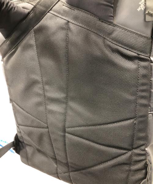 THE NORTH FACE（ザ ノース フェイス）THE NORTH FACE (ザ ノース フェイス) リュック BC Fuse Box II (BCヒューズボックス2) ブラック サイズ:実寸サイズにてご確認くださいの古着・服飾アイテム