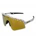 OAKLEY（オークリー）の古着「サングラス Sutro Lite Sweep(スートロライト スィープ）」｜ホワイト