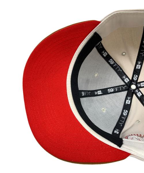 New Era（ニューエラ）New Era (ニューエラ) キャップ 59FIFTY（フィフティーナインフィフティー） ベージュ×ブラウン サイズ:58.7㎝の古着・服飾アイテム