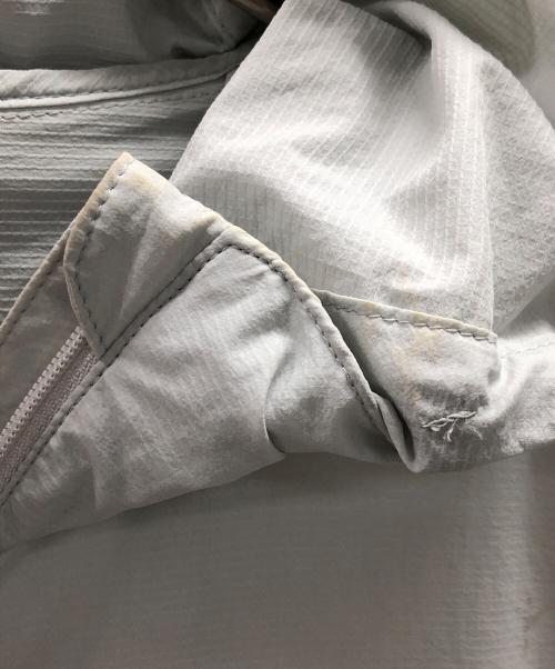 THE NORTH FACE（ザ ノース フェイス）THE NORTH FACE (ザ ノース フェイス) ナイロンジャケット スワローテイルフーディ ライトグレー サイズ:Lの古着・服飾アイテム