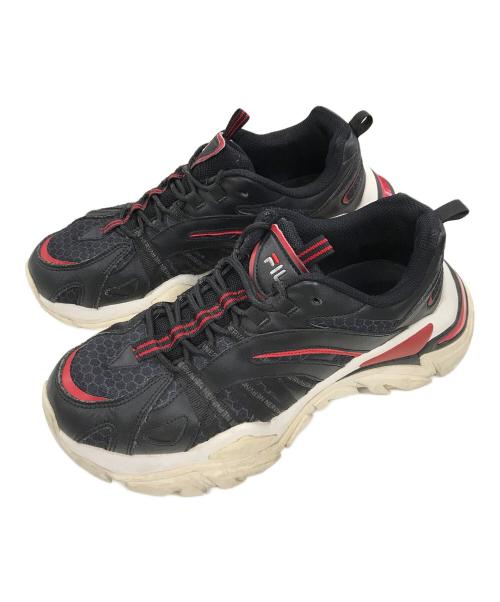 FILA（フィラ）FILA (フィラ) ローカットスニーカー INTERATION EVANGELION LIMITED (イントレーションエヴァンゲリオンリミテッド) ブラック×ホワイト サイズ:26cmの古着・服飾アイテム