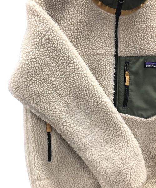 Patagonia（パタゴニア）Patagonia (パタゴニア) フリースジャケット アイボリー サイズ:XLの古着・服飾アイテム