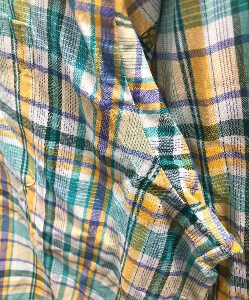 THE NORTH FACE（ザ ノース フェイス）THE NORTH FACE (ザ ノース フェイス) ボタンダウンシャツ ロングスリーブマドラスシャツ グリーン系 サイズ:Lの古着・服飾アイテム