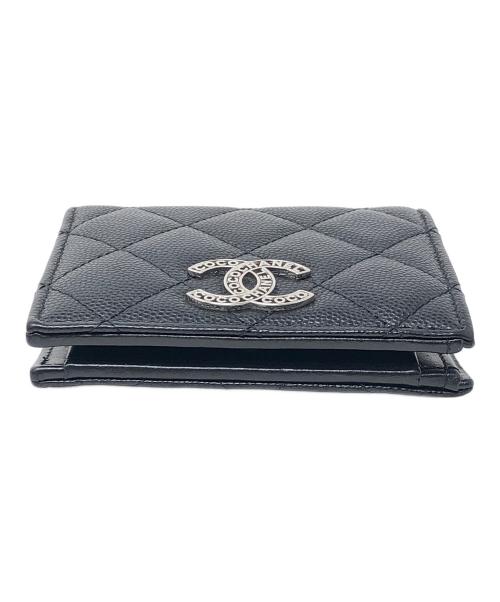 CHANEL（シャネル）CHANEL (シャネル) 2つ折り財布 マトラッセ キャビアスキン ブラック サイズ:実寸サイズにてご確認ください。の古着・服飾アイテム