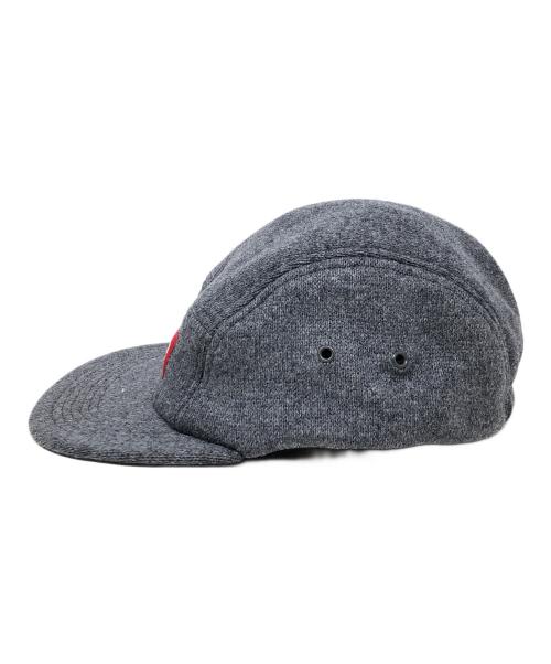 SUPREME（シュプリーム）SUPREME (シュプリーム) キャップ グレー サイズ:MEDIUM/LARGEの古着・服飾アイテム