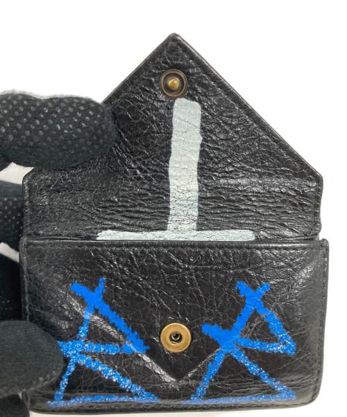 BALENCIAGA（バレンシアガ）BALENCIAGA (バレンシアガ) グラフィティ 3つ折り財布 コンパクトウォレット ブラック サイズ:実寸サイズにてご確認下さい。の古着・服飾アイテム