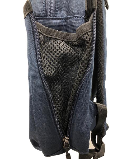 TAKEO KIKUCHI（タケオキクチ）TAKEO KIKUCHI (タケオキクチ) ONOFF（オンオフ）シャドーライン バックパック ネイビー サイズ:実寸サイズにてご確認ください。 未使用品の古着・服飾アイテム