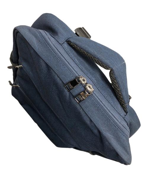 TAKEO KIKUCHI（タケオキクチ）TAKEO KIKUCHI (タケオキクチ) ONOFF（オンオフ）シャドーライン バックパック ネイビー サイズ:実寸サイズにてご確認ください。 未使用品の古着・服飾アイテム