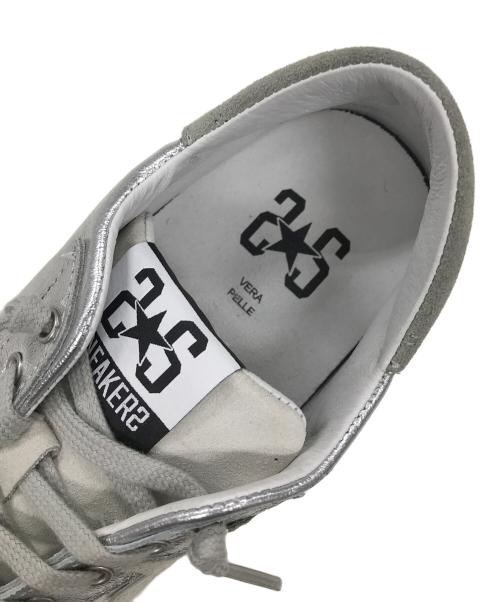 2STAR（ツースター）2STAR (ツースター) ローカットスニーカー シルバー サイズ:41の古着・服飾アイテム