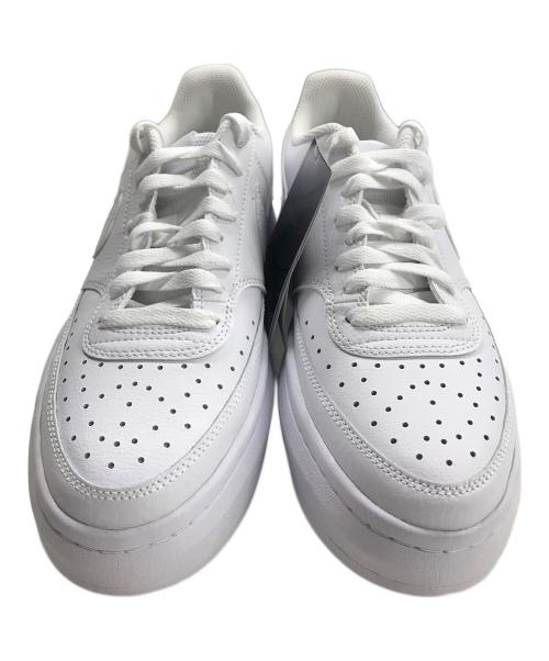 NIKE（ナイキ）NIKE (ナイキ) スニーカー Court Vision Alta Women's Shoes (コート ビジョン アルタ ウィメンズシューズ) ホワイト サイズ:27cm 未使用品の古着・服飾アイテム