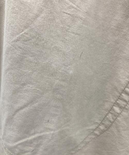 ISSEY MIYAKE（イッセイミヤケ）ISSEY MIYAKE (イッセイミヤケ) イージーパンツ ベージュ サイズ:実寸サイズにてご確認ください。の古着・服飾アイテム