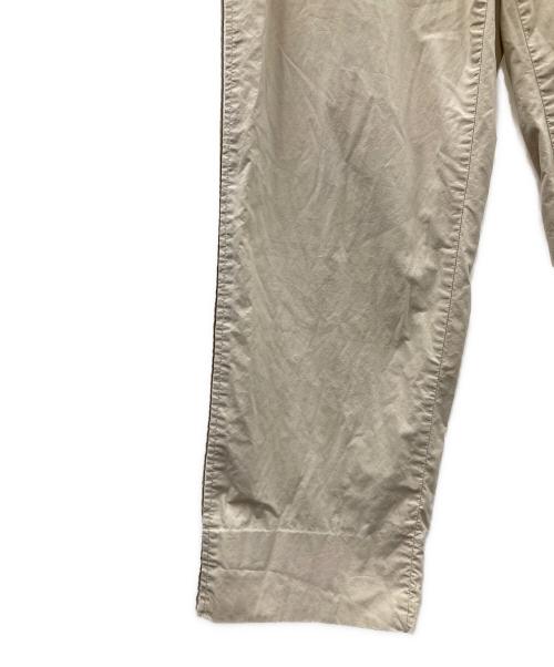 ISSEY MIYAKE（イッセイミヤケ）ISSEY MIYAKE (イッセイミヤケ) イージーパンツ ベージュ サイズ:実寸サイズにてご確認ください。の古着・服飾アイテム
