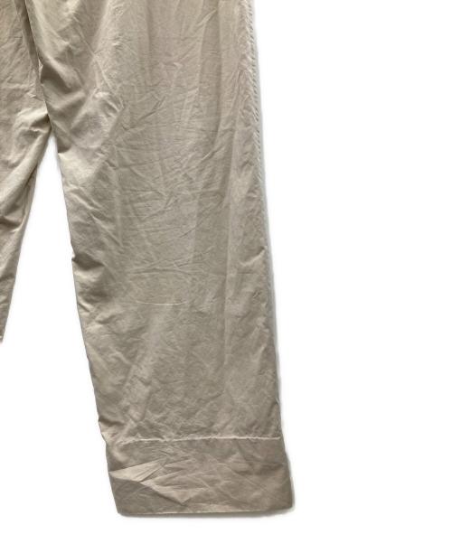 ISSEY MIYAKE（イッセイミヤケ）ISSEY MIYAKE (イッセイミヤケ) イージーパンツ ベージュ サイズ:実寸サイズにてご確認ください。の古着・服飾アイテム
