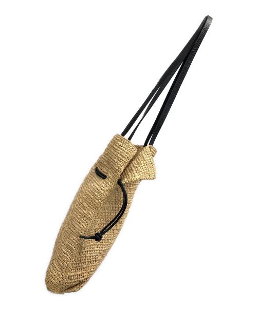 MAISON N.H PARIS（メゾン・エヌ・アッシュ・パリ）MAISON N.H PARIS (メゾン・エヌ・アッシュ・パリ) カゴショルダーバッグ ラフィア カプシーヌ ショルダー バッグ ナチュラル サイズ:実寸サイズにてご確認ください。の古着・服飾アイテム