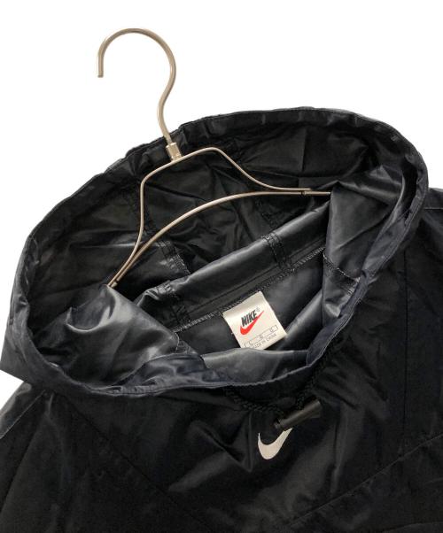 NIKE（ナイキ）NIKE (ナイキ) ナイロンプルオーバー ブラック サイズ:Lの古着・服飾アイテム