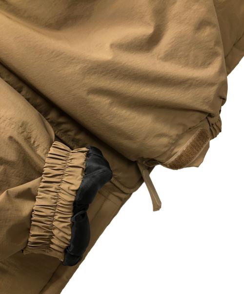 DALL CLOTHING（ダルクロージング）DALL CLOTHING (ダルクロージング) 中綿ライナージャケット WARM SHELL FRONT LOGO JACKET（ウォーム シェル フロント ロゴ ジャケット） ブラウン サイズ:XLの古着・服飾アイテム