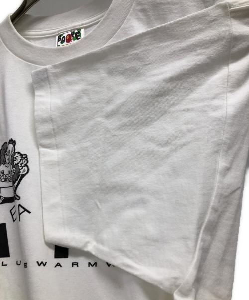 A BATHING APE（ア ベイシング エイプ）A BATHING APE (ア ベイシング エイプ) Tシャツ ホワイト サイズ:XLの古着・服飾アイテム