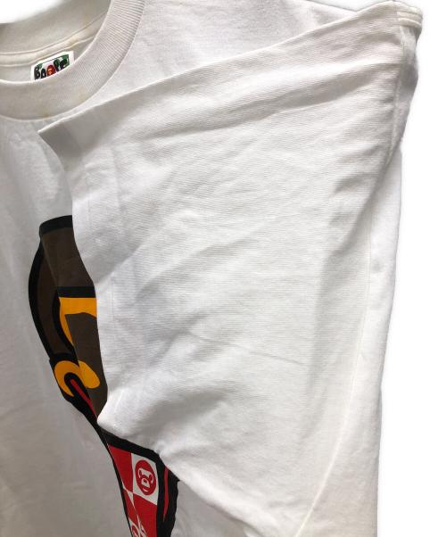 A BATHING APE（ア ベイシング エイプ）A BATHING APE (ア ベイシング エイプ) Tシャツ ホワイト サイズ:XLの古着・服飾アイテム