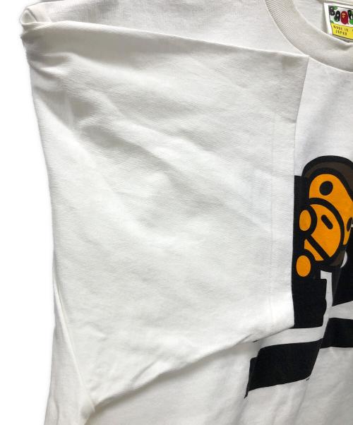A BATHING APE（ア ベイシング エイプ）A BATHING APE (ア ベイシング エイプ) Tシャツ ホワイト サイズ:XLの古着・服飾アイテム