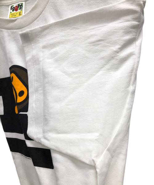 A BATHING APE（ア ベイシング エイプ）A BATHING APE (ア ベイシング エイプ) Tシャツ ホワイト サイズ:XLの古着・服飾アイテム