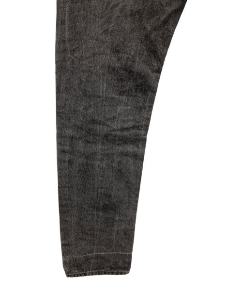 LEVI'S（リーバイス）LEVI'S (リーバイス) デニムパンツ REGULAR FIT STRAIGHT LEG（レギュラーフィットストレートレッグ） ブラック サイズ:W33×L34の古着・服飾アイテム