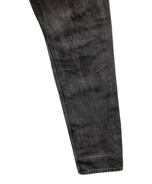 LEVI'S（リーバイス）LEVI'S (リーバイス) デニムパンツ REGULAR FIT STRAIGHT LEG（レギュラーフィットストレートレッグ） ブラック サイズ:W33×L34の古着・服飾アイテム
