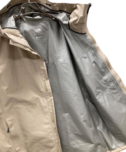 THE NORTH FACE（ザ ノース フェイス）THE NORTH FACE (ザ ノース フェイス) ナイロンジャケット クラウドジャケット ベージュ サイズ:Lの古着・服飾アイテム