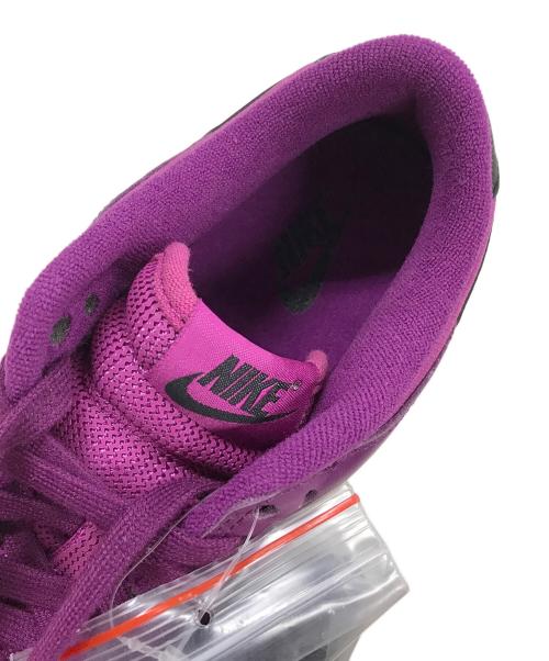 NIKE（ナイキ）NIKE (ナイキ) スニーカー W Dunk Low (ウィメンズ ダンク ロー) パープル サイズ:25.5 未使用品の古着・服飾アイテム