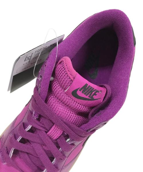 NIKE（ナイキ）NIKE (ナイキ) スニーカー W Dunk Low (ウィメンズ ダンク ロー) パープル サイズ:25.5 未使用品の古着・服飾アイテム