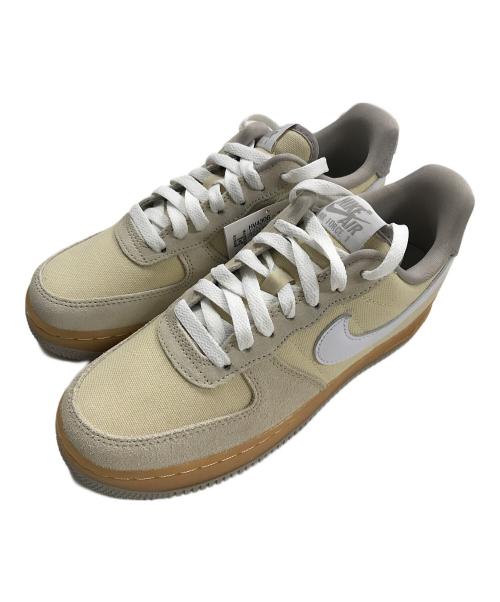 NIKE（ナイキ）NIKE (ナイキ) スニーカー W Air Force 1 ’07  (ウィメンズ エアフォース1 '07) ベージュ サイズ:23cm 未使用品の古着・服飾アイテム