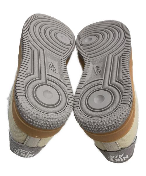 NIKE（ナイキ）NIKE (ナイキ) スニーカー W Air Force 1 ’07  (ウィメンズ エアフォース1 '07) ベージュ サイズ:23cm 未使用品の古着・服飾アイテム