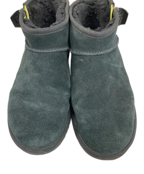 UGG（アグ）UGG (アグ) ムートンブーツ クラシックウルトラミニジップ ブラック サイズ:27の古着・服飾アイテム