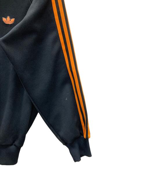 adidas（アディダス）adidas (アディダス) トラックジャケット ブラック×オレンジ サイズ:実寸サイズにてご確認下さい。の古着・服飾アイテム