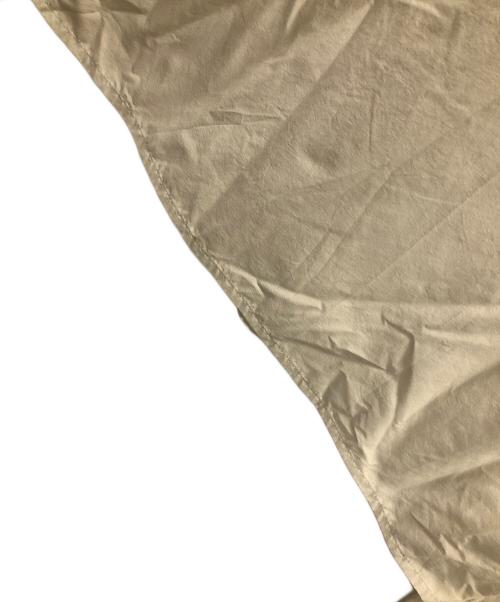 YAECA（ヤエカ）YAECA (ヤエカ) クロスジップシャツ ベージュ サイズ:MEDIUMの古着・服飾アイテム