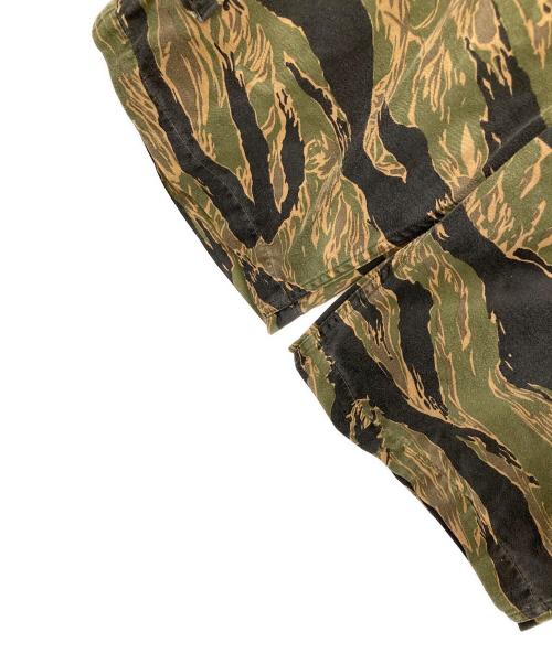 BUZZ RICKSON'S（バズリクソンズ）BUZZ RICKSON'S (バズリクソンズ) ハーフパンツ GOLD TIGER SHORTS（ゴールド タイガー ショーツ） カーキ サイズ:LARGEの古着・服飾アイテム