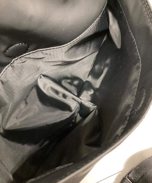 DIESEL（ディーゼル）DIESEL (ディーゼル) ボディバッグ ブラック サイズ:実寸サイズにてご確認ください。の古着・服飾アイテム