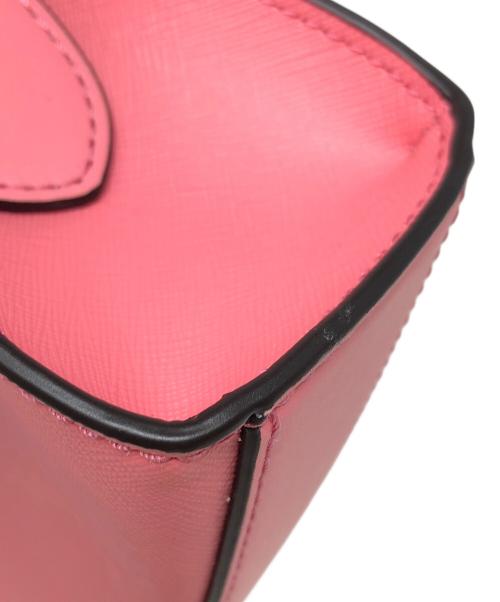 MICHAEL KORS（マイケル・コース）MICHAEL KORS (マイケル・コース) クロスボディショルダーバッグ シーラ スモール EW トップジップ クロスボディ ピンク サイズ:実寸サイズにてご確認下さい。の古着・服飾アイテム